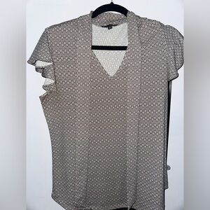 Adrianna Papell Printed V-Neck Short Sleeve Blouse